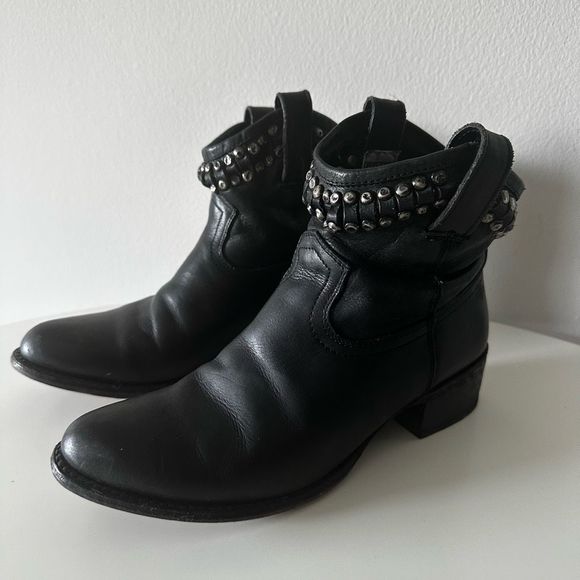 Frye Black Leather Studded Low Cowboy Boots - Picture 2 of 10